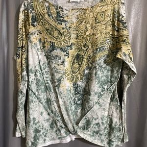 Ladies long sleeve top, size XL